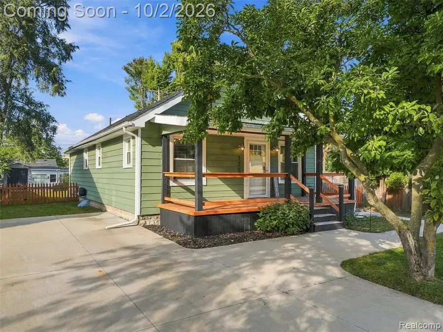 120 Oriole, Commerce Township, MI 48382 - #2