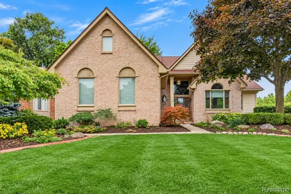 45536 Glengarry, Canton, MI 48188