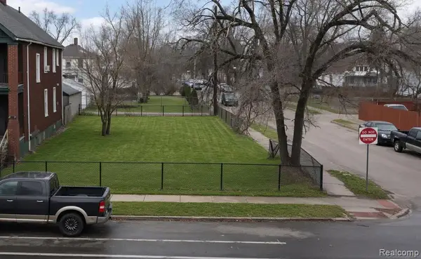 4665 Central, Detroit, MI 48210