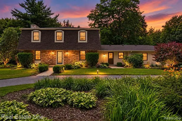 6039 Fish Lake, Holly, MI 48442
