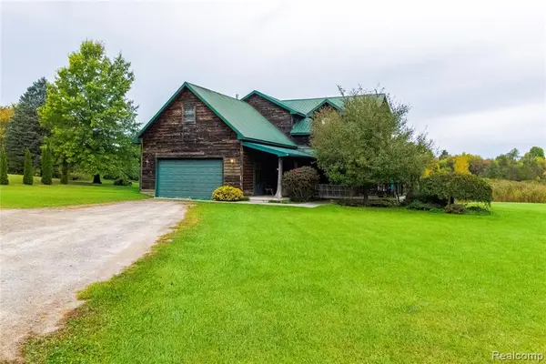 5040 Hemingway Lake, Otter Lake, MI 48464