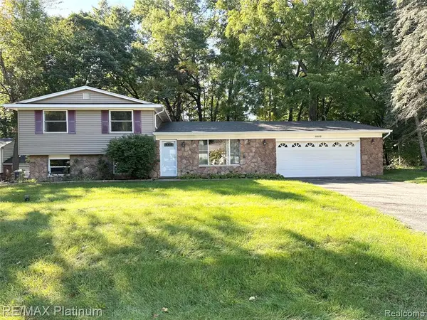 8808 N Christine, Brighton, MI 48114