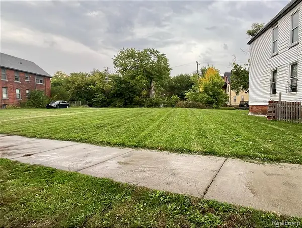 4153 W Warren, Detroit, MI 48210