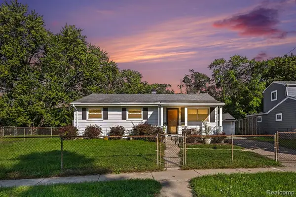 2773 Woodruff, Ypsilanti, MI 48198