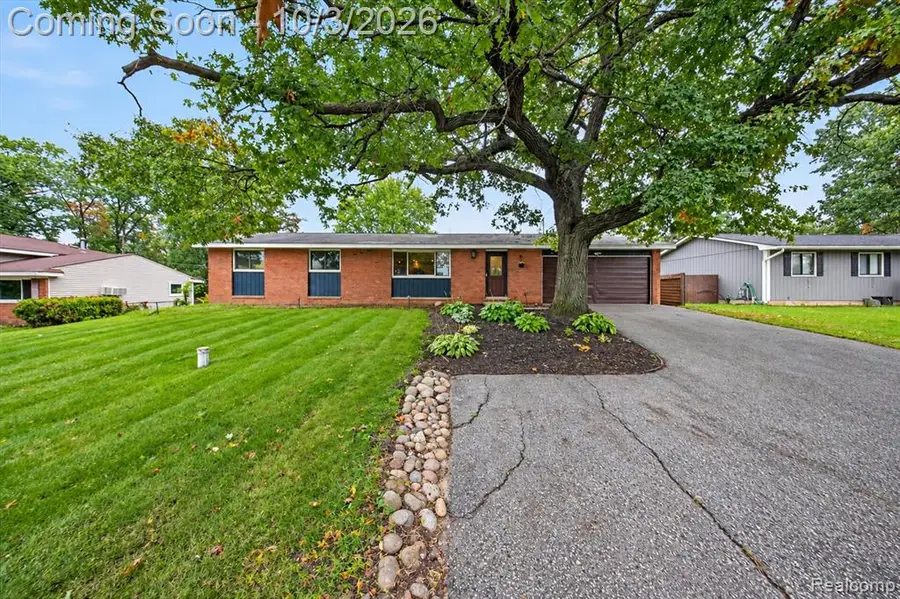 3376 S Commerce, Commerce Township, MI 48390 - #2
