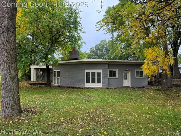 1131 Kettering, Burton, MI 48509