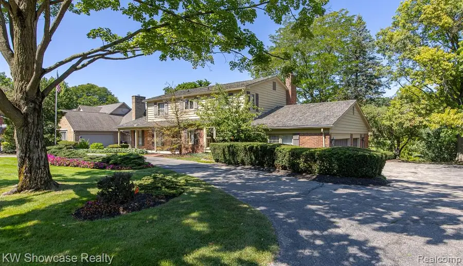4642 Brightmore, Bloomfield Hills, MI 48302 - #2