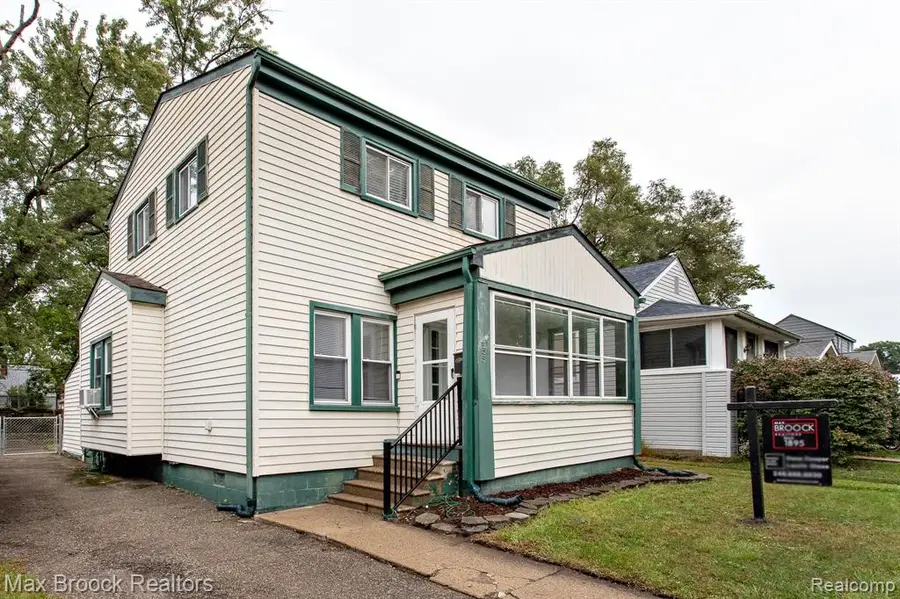 455 E Lewiston, Ferndale, MI 48220 - #2