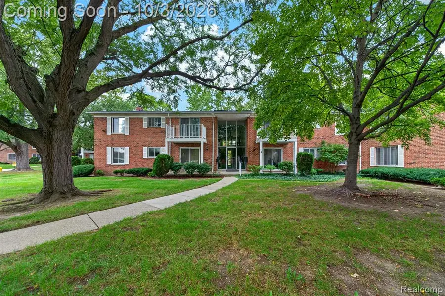 42241 Toddmark, Clinton Township, MI 48038 - #2