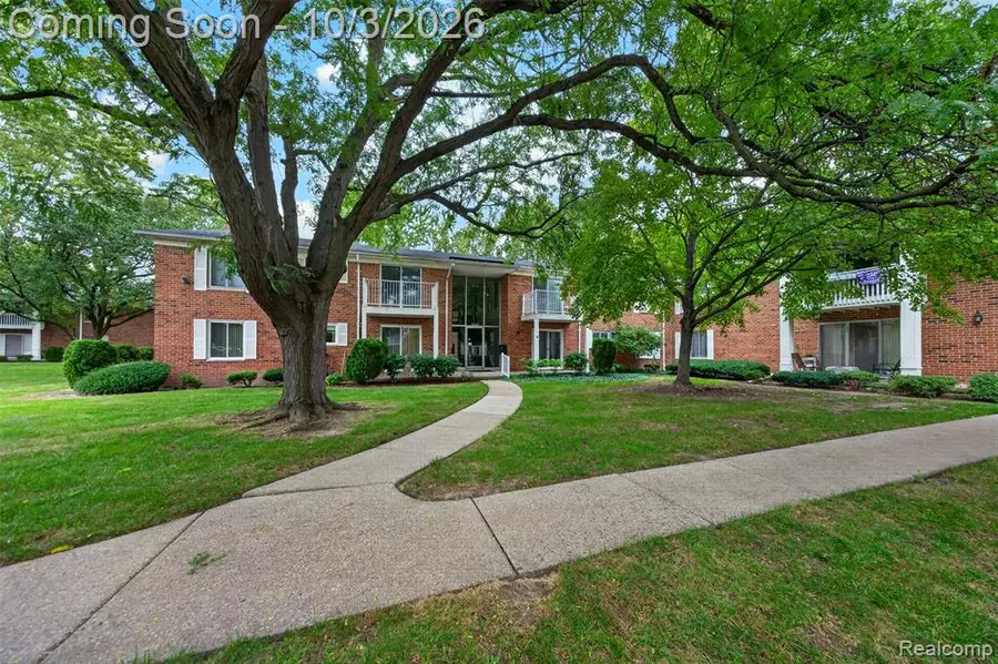 42241 Toddmark, Clinton Township, MI 48038 - #3