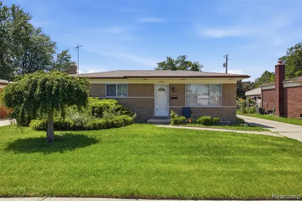 28445 Bradner, Warren, MI 48088