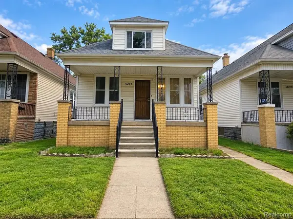 5117 Sobieski, Detroit, MI 48212