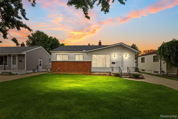 873 Schuman, Garden City, MI 48135