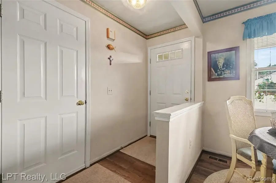 51237 Elly, Chesterfield, MI 48051 - #3