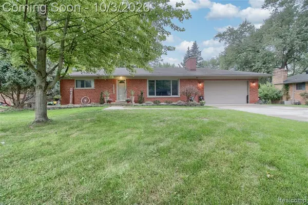 23805 Huron River, Rockwood, MI 48173