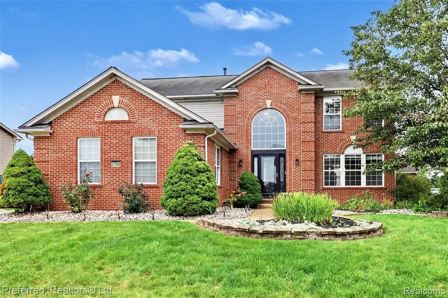 27886 Bluebird, Flat Rock, MI 48134 - #2