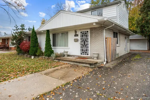 29249 Everett, Southfield, MI 48076