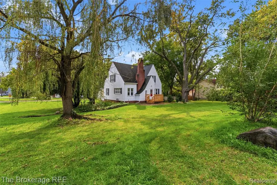 3091 Edgefield, Waterford, MI 48328 - #2
