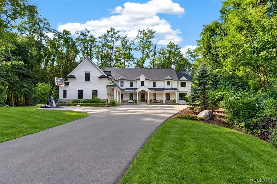 1533 Kensington, Bloomfield Hills, MI 48304 - #2