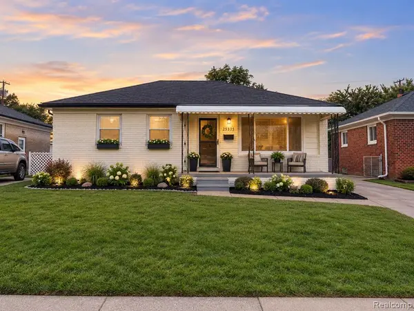 25335 Pattow, Roseville, MI 48066