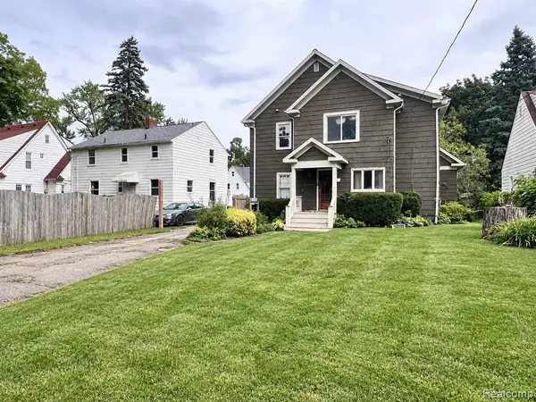 724 S Franklin, Flint, MI 48503