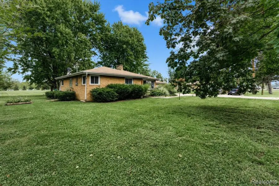 4499 S Linden, Flint, MI 48507 - #3