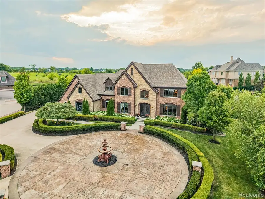 48892 Barola, Northville, MI 48167 - #3