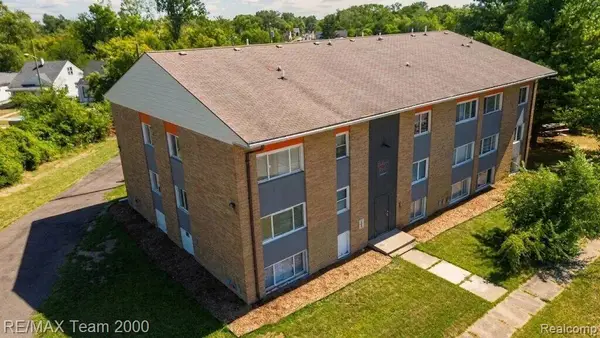 18230 Weaver, Detroit, MI 48228