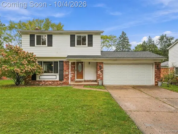 20290 Lacrosse, Southfield, MI 48076