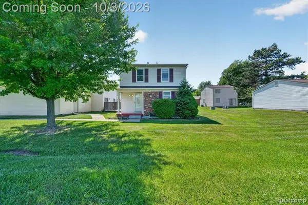 2824 Roundtree, Troy, MI 48083