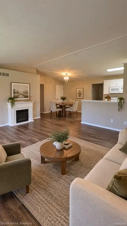9343 Parkview, Grand Blanc, MI 48439