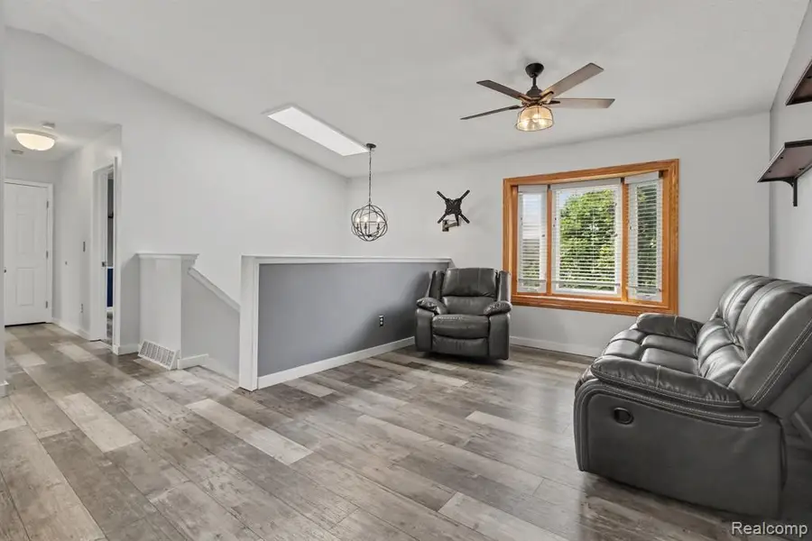 5335 Barbara, Trenton, MI 48183 - #3