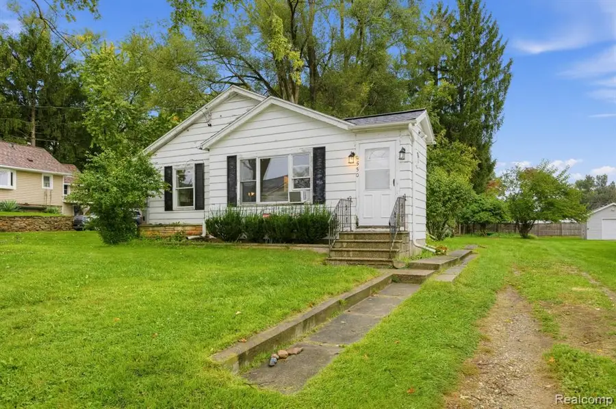 530 Murphy, Jackson, MI 49202 - #2