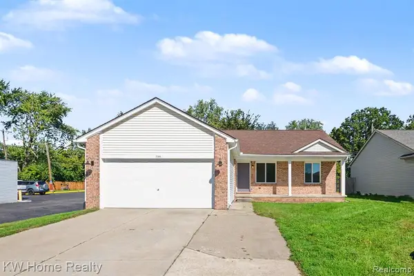 2383 E Maple, Troy, MI 48083