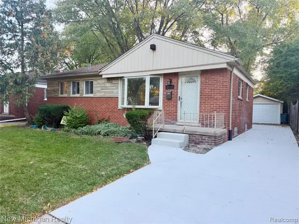 22111 Gardner, Oak Park, MI 48237