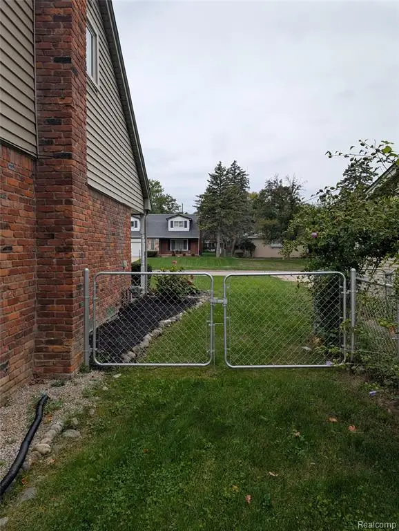 27058 Belmont, Southfield, MI 48076 - #2