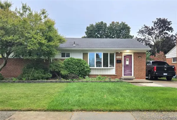 8450 Norborne, Dearborn Heights, MI 48127