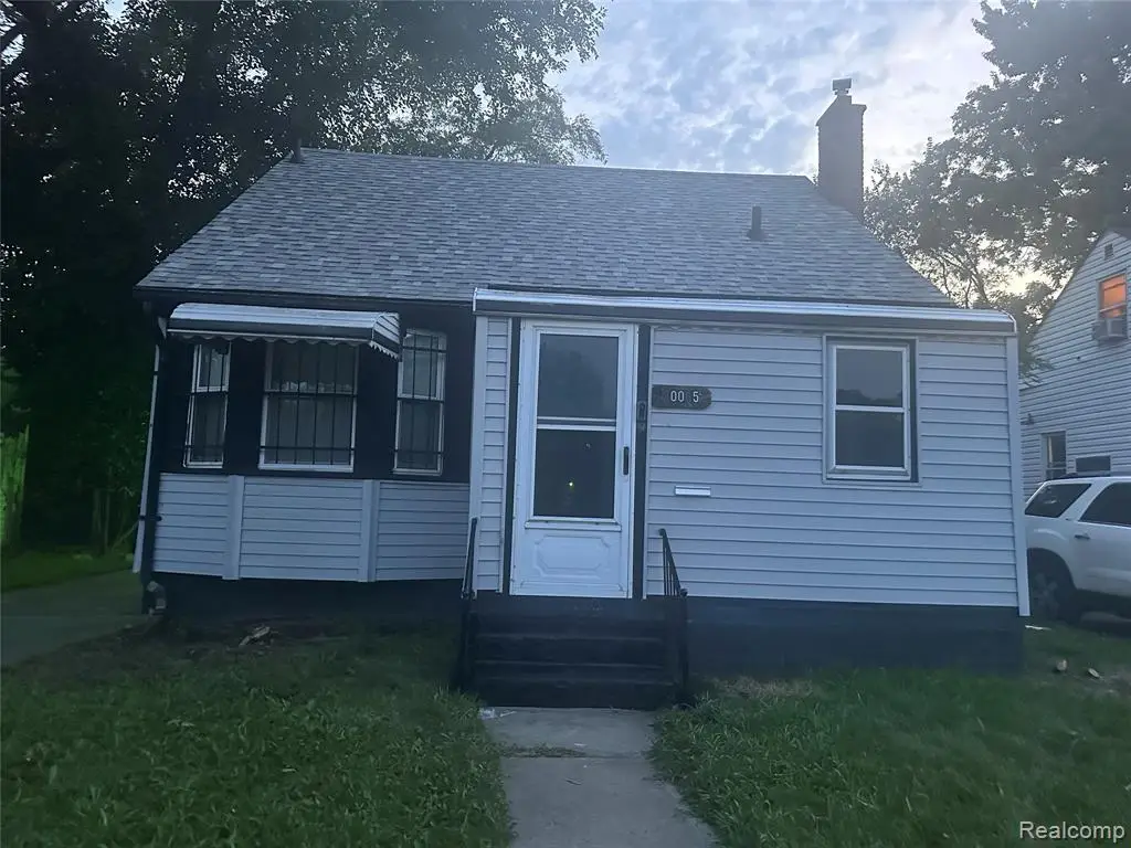 20065 Southfield, Detroit, MI 48235 - #1