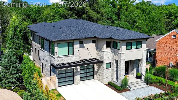 1230 Latham, Birmingham, MI 48009