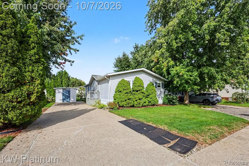 12371 Quail Ct, Shelby, MI 48315 - #1