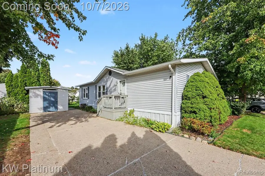 12371 Quail Ct, Shelby, MI 48315 - #3