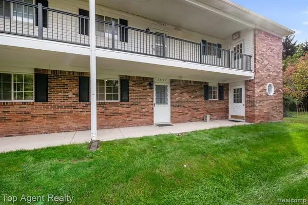 23420 Middlebelt, Farmington Hills, MI 48336