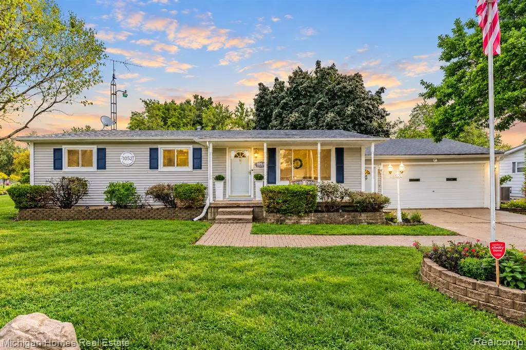 1052 Barbara, Grand Blanc, MI 48439 - #1