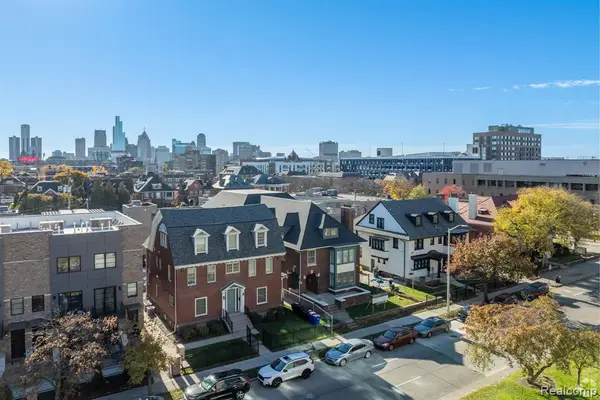 240 Mack, Detroit, MI 48201