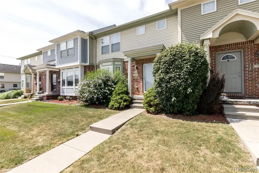 2723 Grayson, Ferndale, MI 48220 - #3