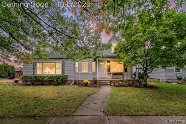 1732 Maple, Wyandotte, MI 48192