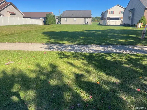 12266 Hannah, Carleton, MI 48117