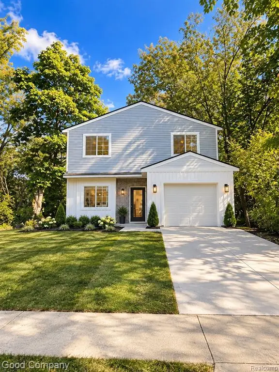 488 Bloomfield, Pontiac, MI 48341
