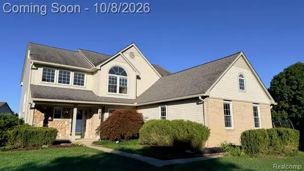 1929 Palmer, Wixom, MI 48393