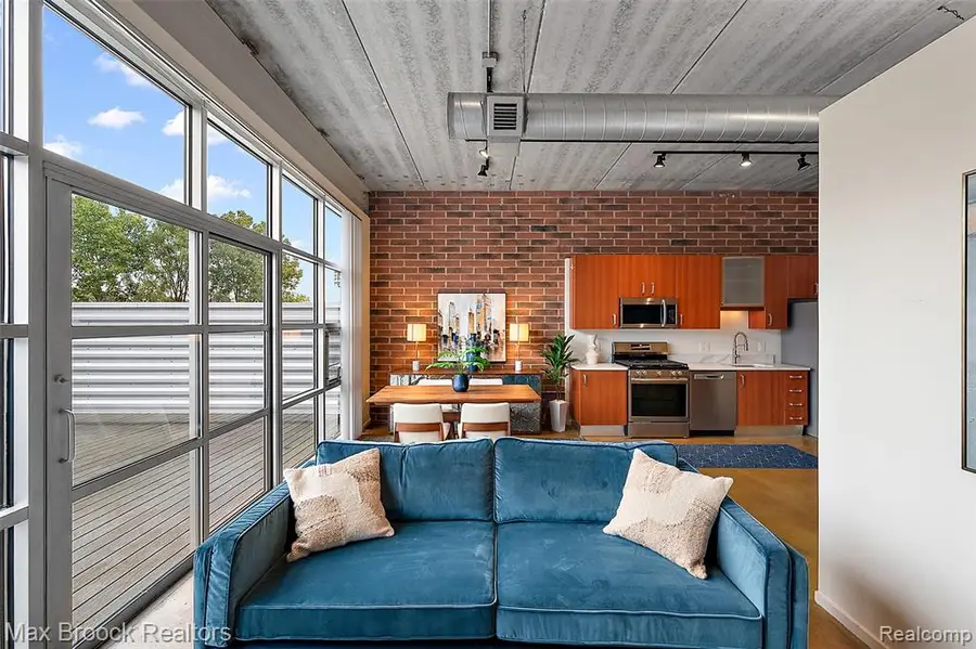 333 E Parent #19, Royal Oak, MI 48067 - #2